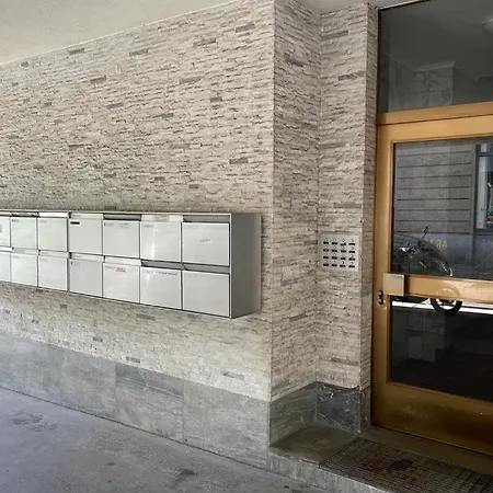 Апартаменты Big Center, Quite - Marble 4 Цюрих