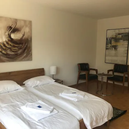 Big Center, Quite - Marble 4 דירה *