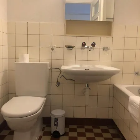 Big Center, Quite - Marble 4 *